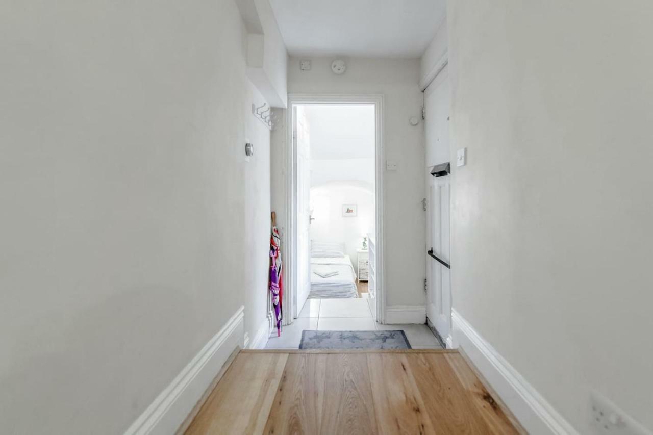 3 Bedroom Garden Flat - Central Location London Bagian luar foto