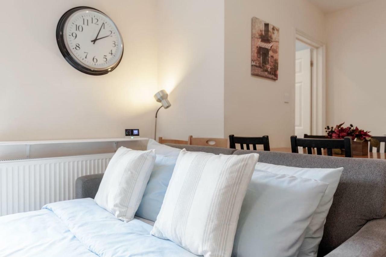 3 Bedroom Garden Flat - Central Location London Bagian luar foto
